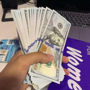 Buy 100 USD