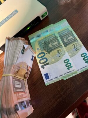 where is the best place to purchase euros