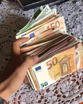 Wheres the best place to buy euros