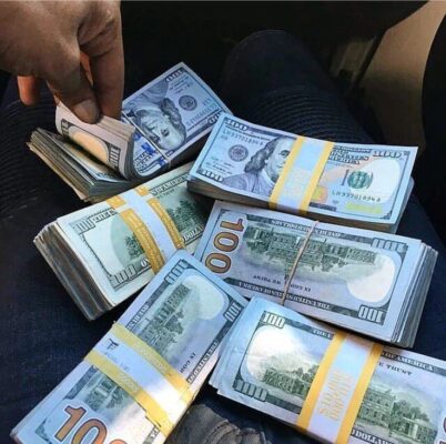how to buy us dollars in australia