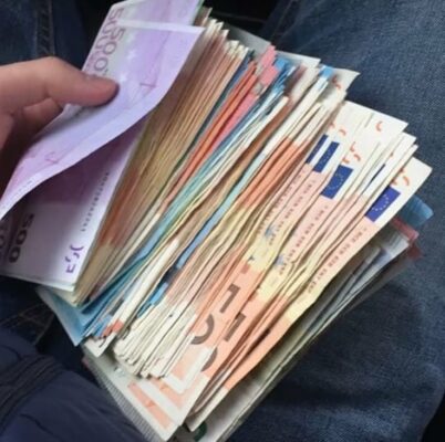 where's the best place to buy euros