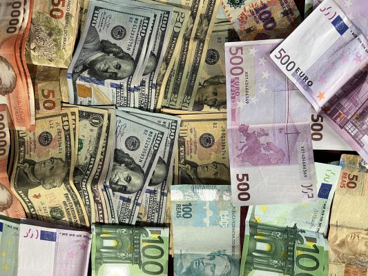 What to Do with Counterfeit Money